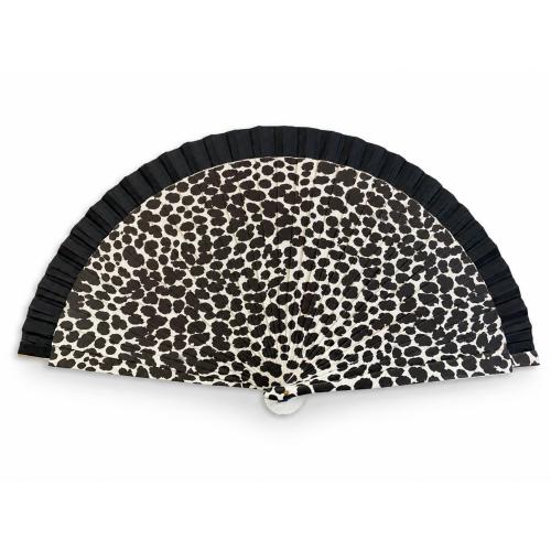 Estampado leopardo blanco y negro